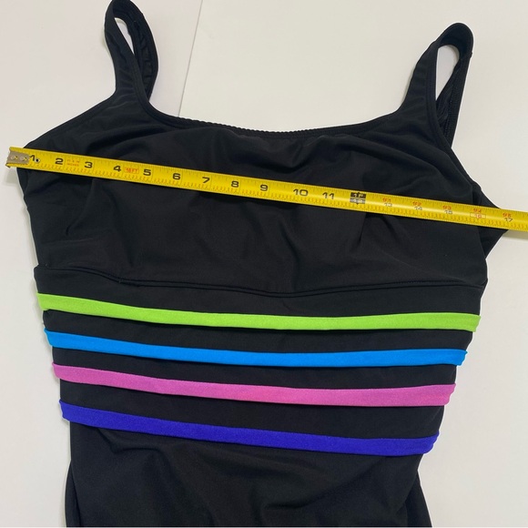 Great Lengths women’s one piece swimsuit with spandex size 14 black with stripes - Picture 8 of 8